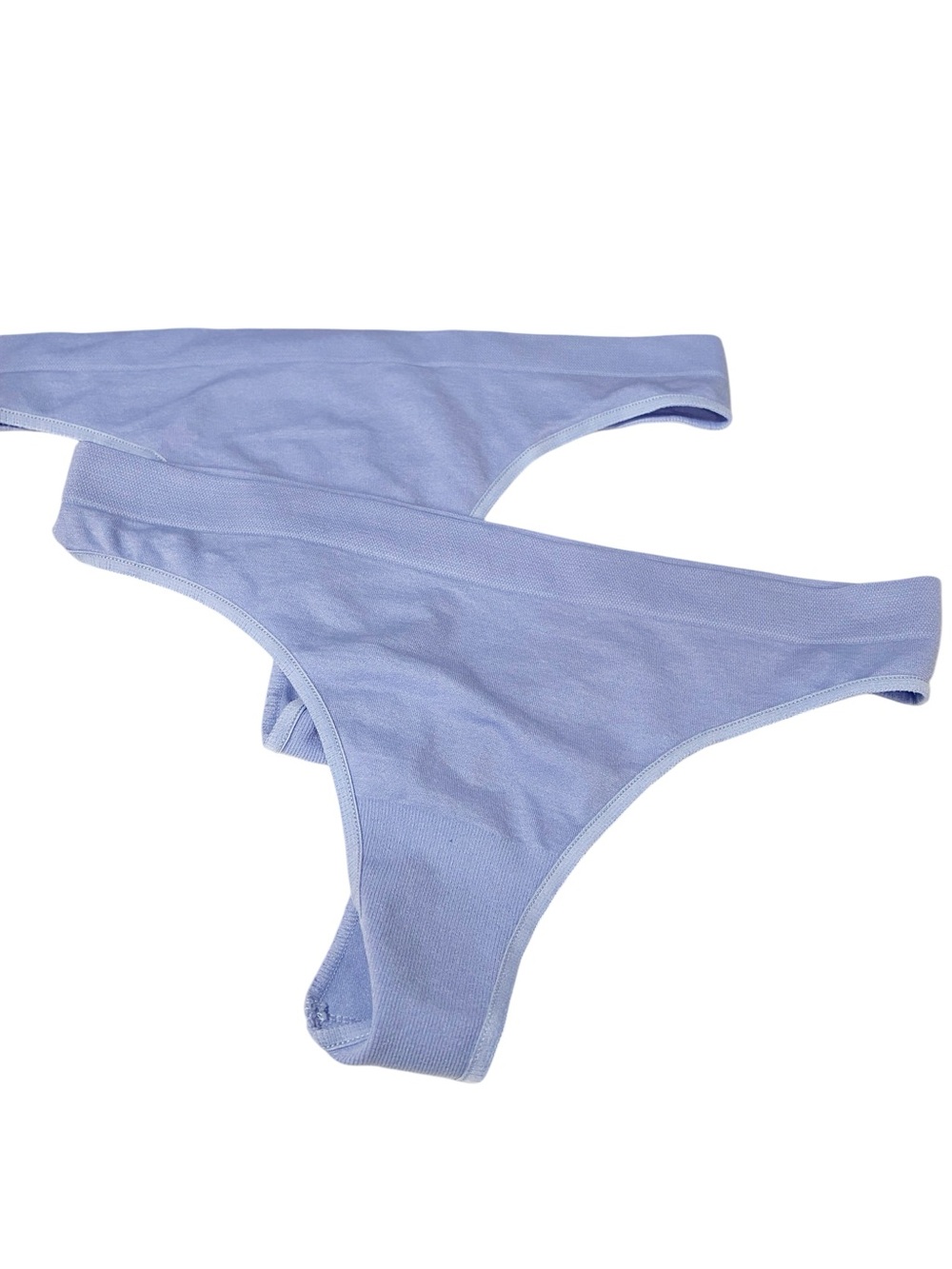 Underoutfit 924 EVERYDAY-U THONG
HYDRANGEA Blue Size Medium Lot of 2 NEW